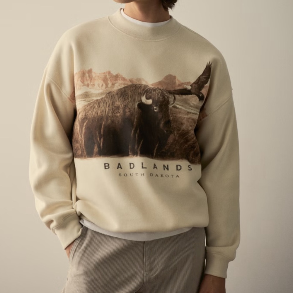 Abercrombie Badlands Graphic Crew Sweatshirt oversized